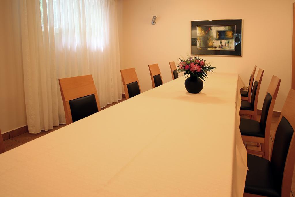Apartments Villa Boltez Kranj Room photo